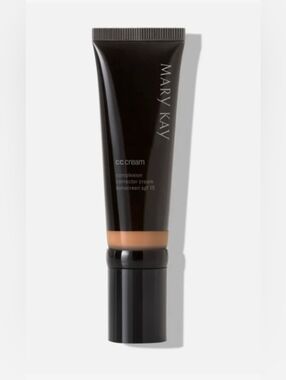 Mary Kay CC Cream Sunscreen Broad Spectrum SPF 15 Deep